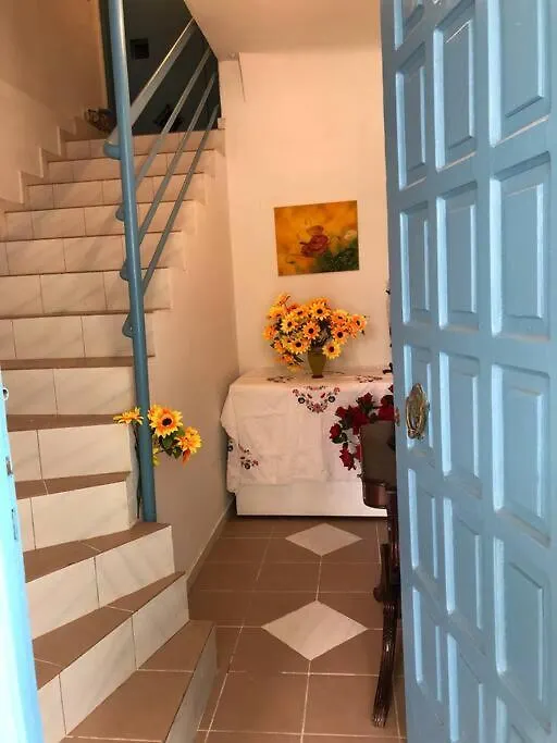 Stratos Seaside Corner Apartment Rethymno