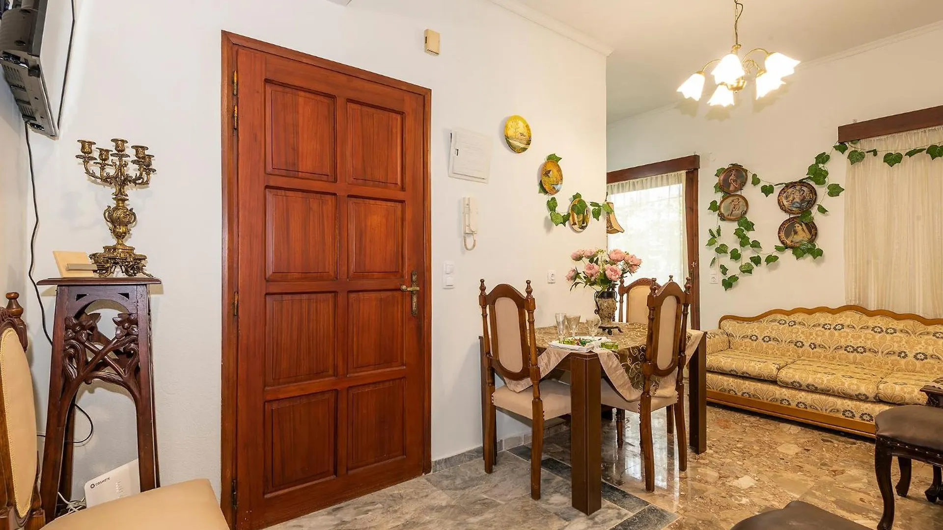 Stratos Seaside Corner Apartment Rethymno
